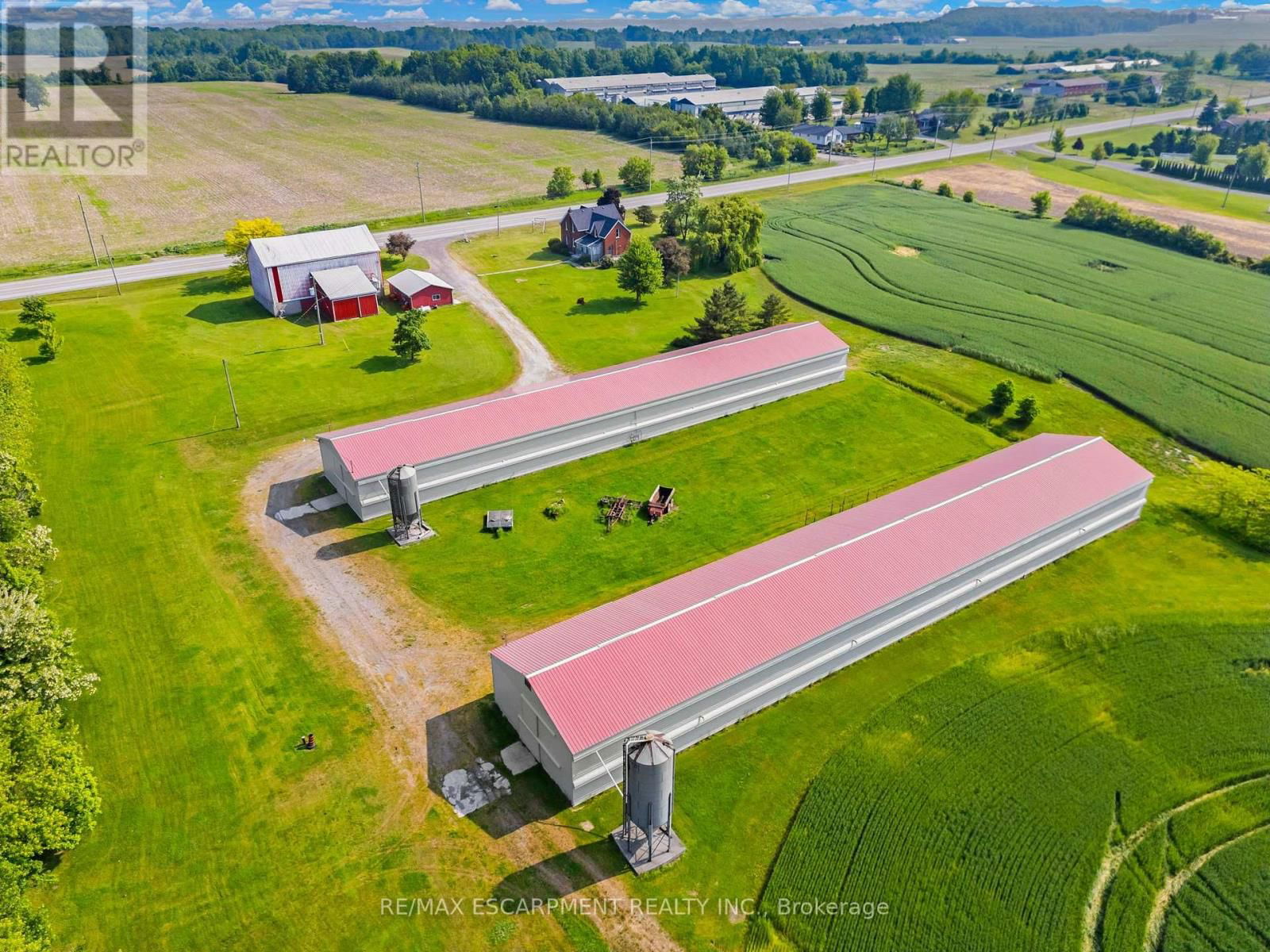 4932 FLY ROAD Image 32