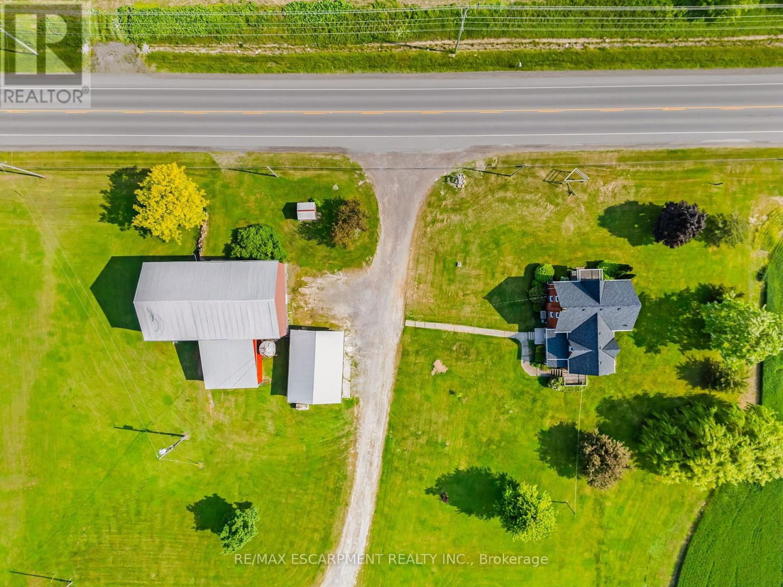 4932 FLY ROAD Image 34
