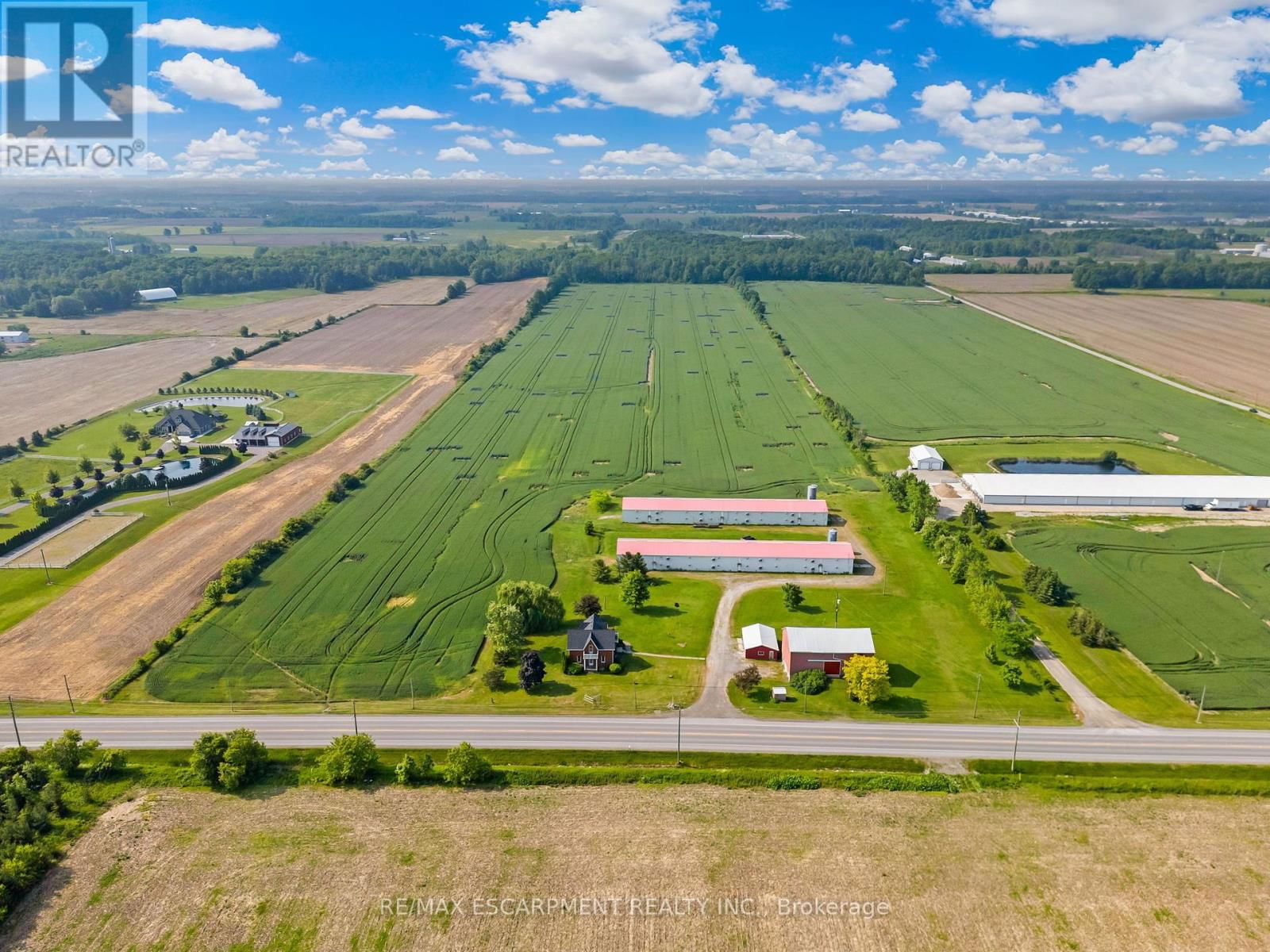 4932 FLY ROAD Image 36