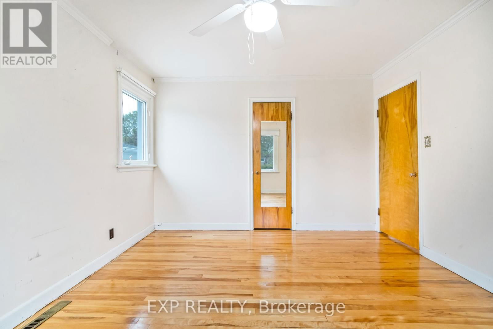 18 BROOKDALE AVENUE Image 13