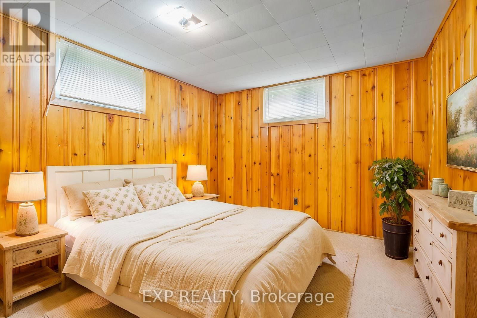 18 BROOKDALE AVENUE Image 25