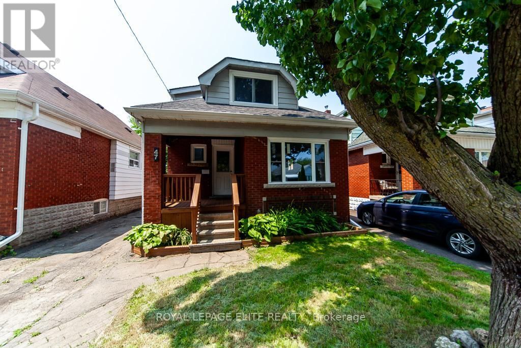 47 WEIR STREET NORTH Image 1