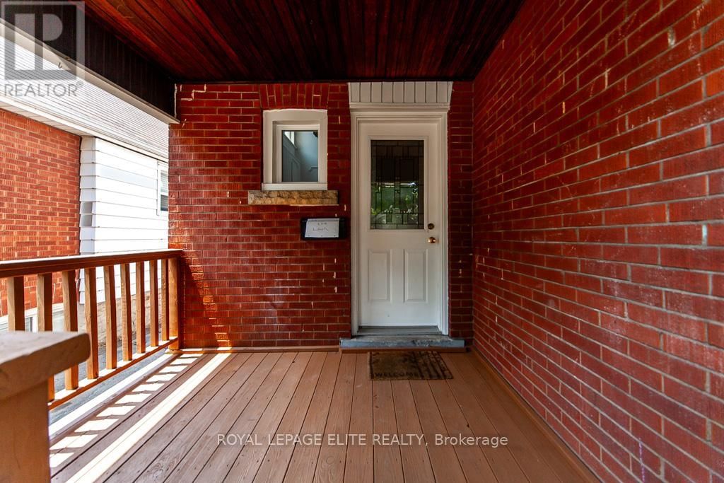 47 WEIR STREET NORTH Image 2