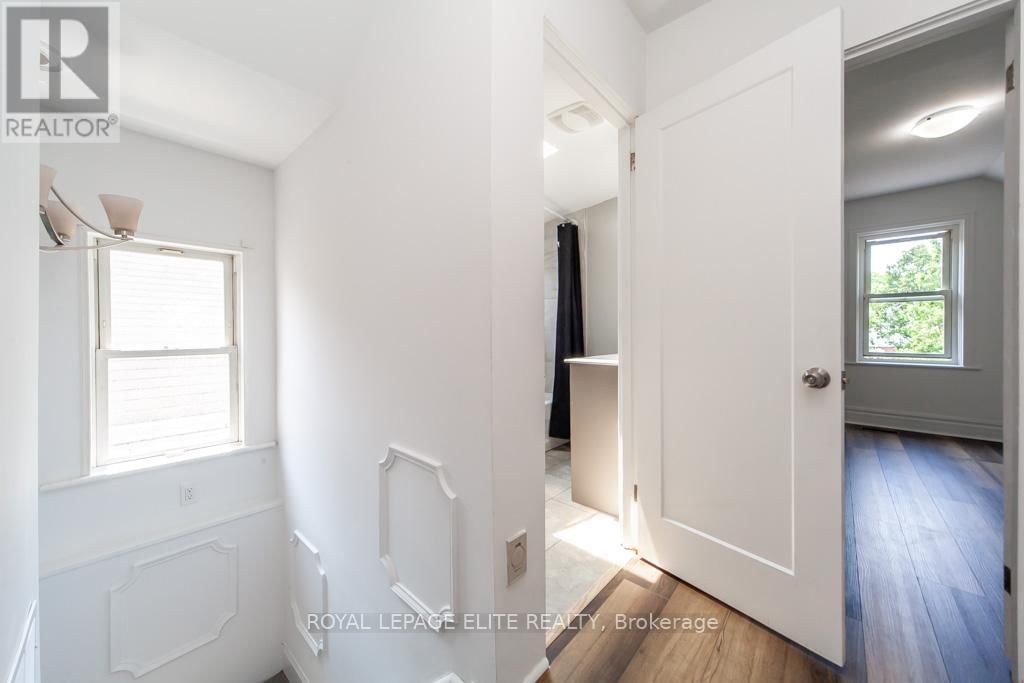 47 WEIR STREET NORTH Image 22