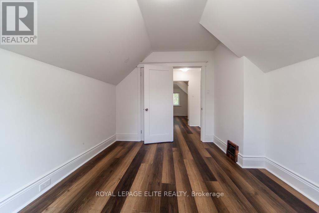 47 WEIR STREET NORTH Image 29
