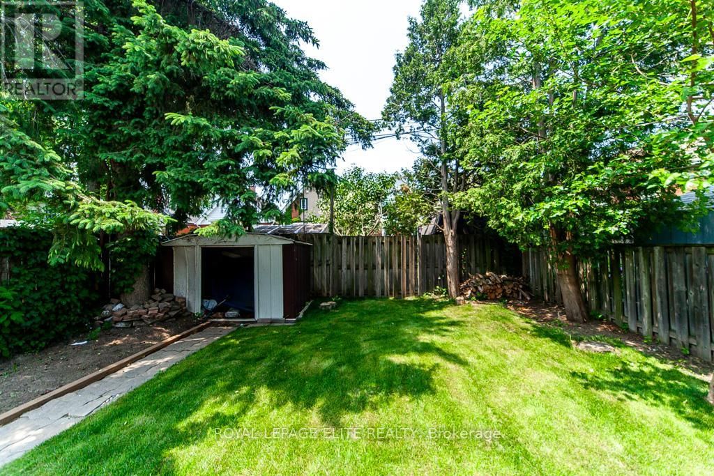 47 WEIR STREET NORTH Image 35