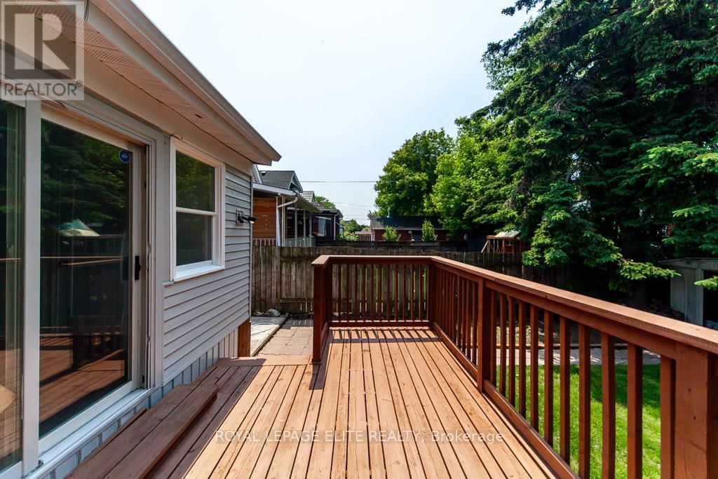 47 WEIR STREET NORTH Image 39