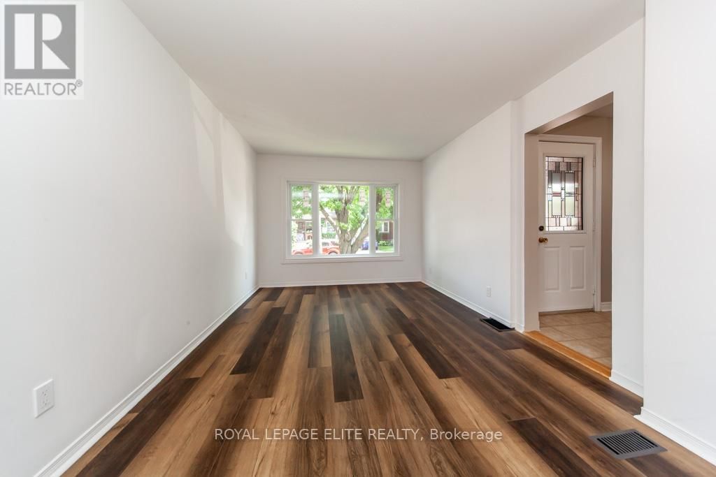 47 WEIR STREET NORTH Image 6