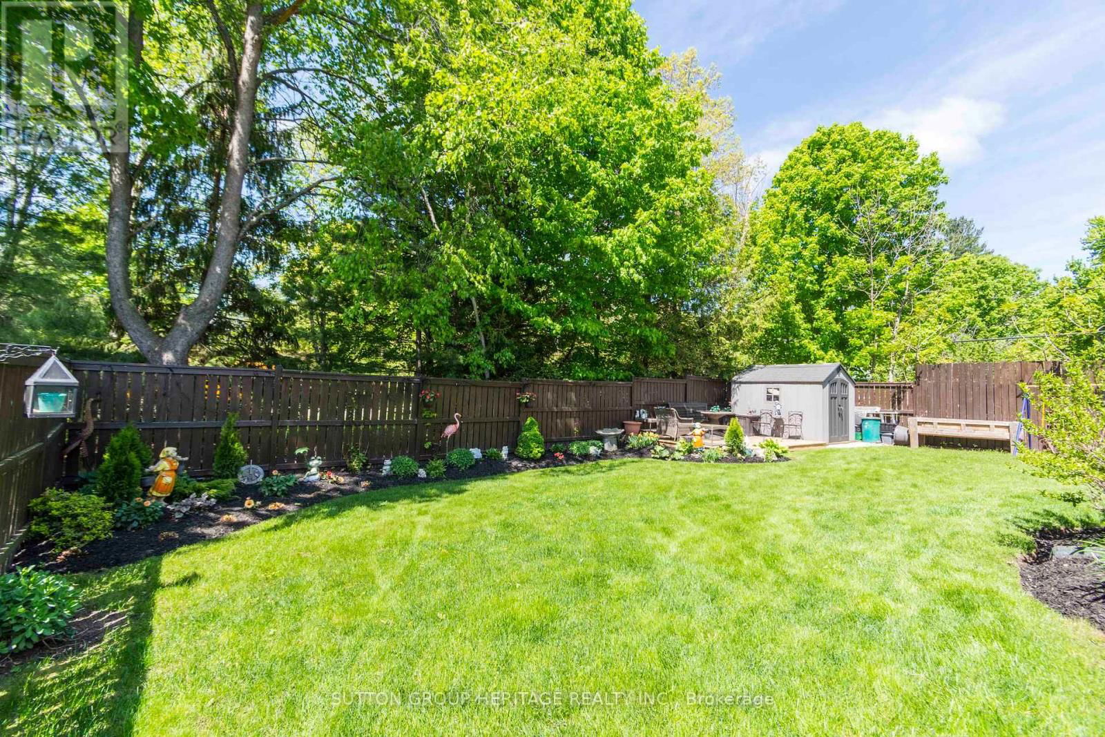 39 LAKEWOOD CRESCENT Image 33