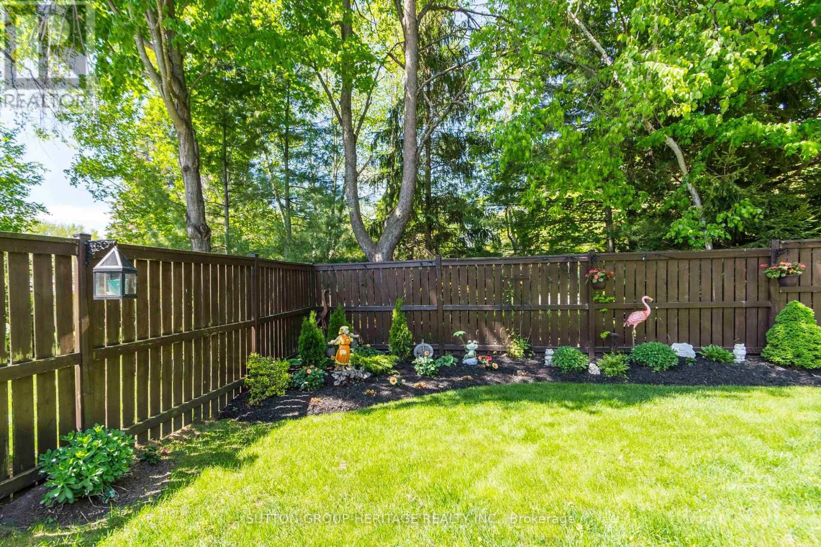 39 LAKEWOOD CRESCENT Image 34