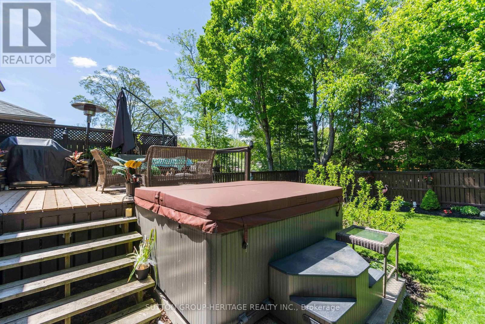 39 LAKEWOOD CRESCENT Image 36