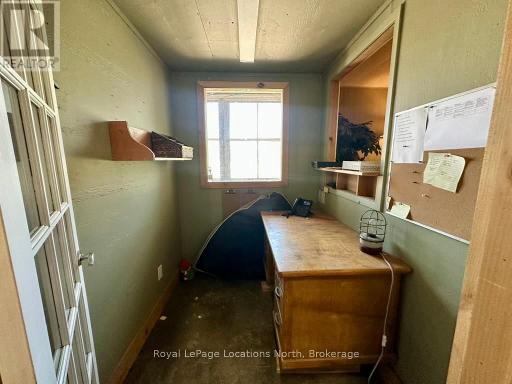 8W - 278 COOK STREET Image 11