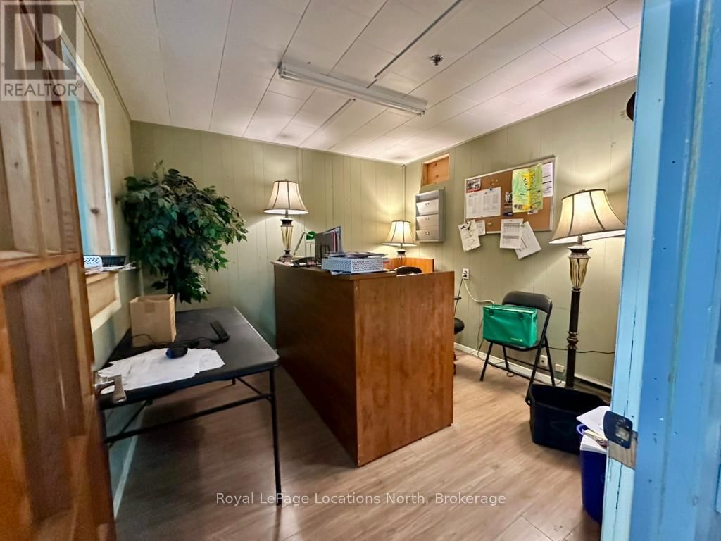 8W - 278 COOK STREET Image 12