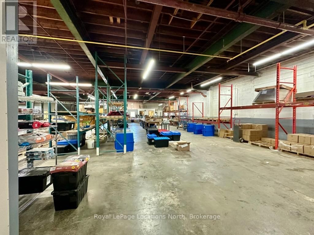 8W - 278 COOK STREET Image 16