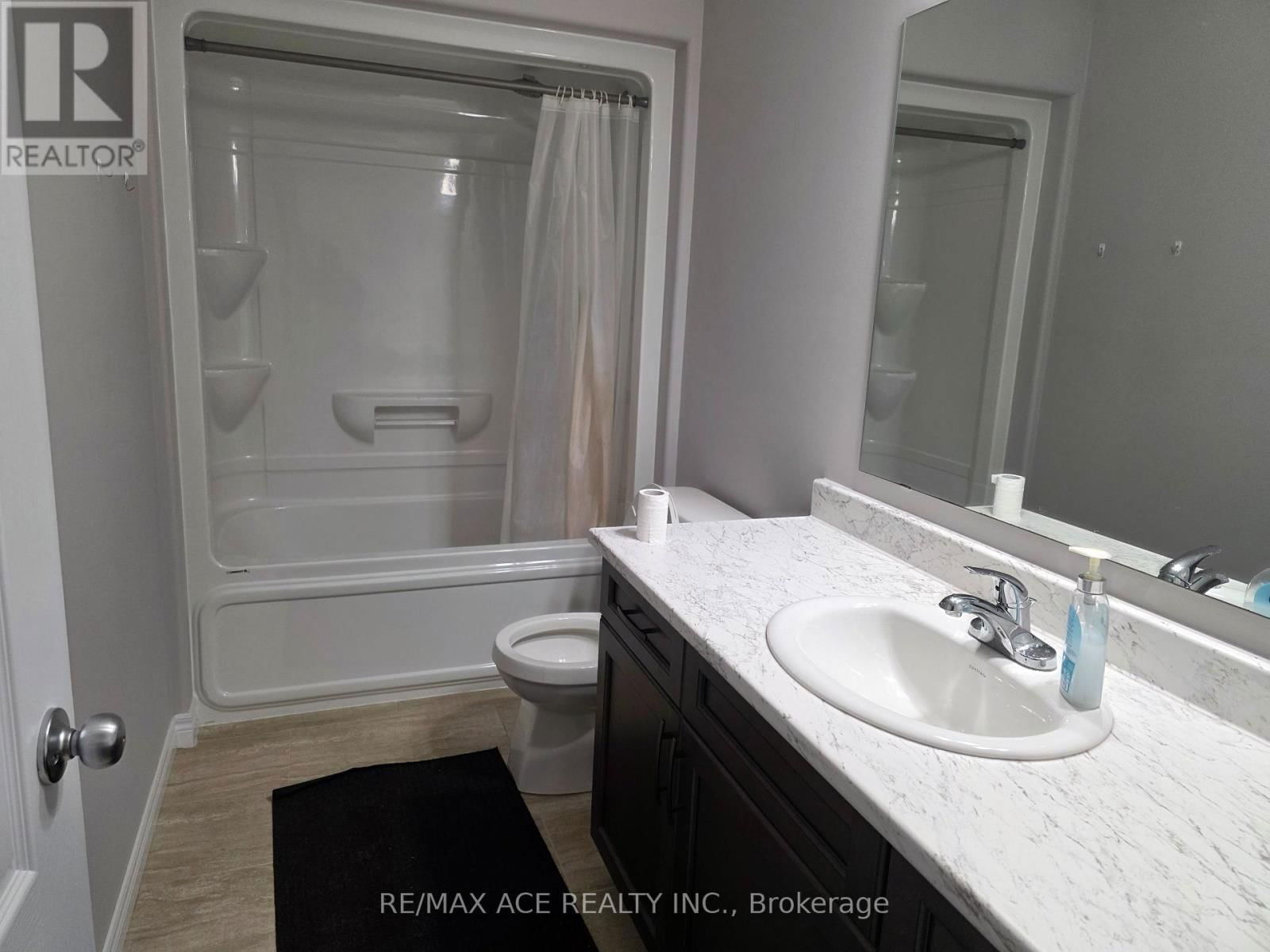 35 YORK DRIVE Image 10
