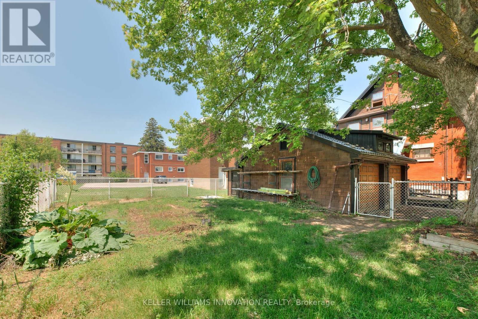 235 HOFFMAN STREET Image 36