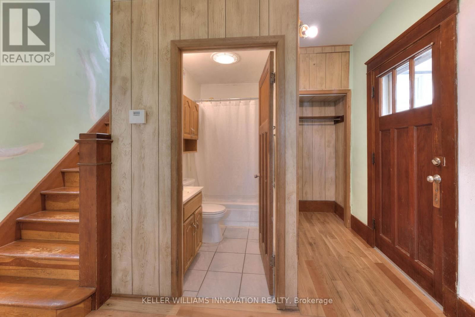 235 HOFFMAN STREET Image 7