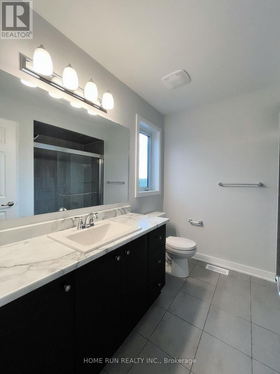 352 CROSSWAY TERRACE Image 22