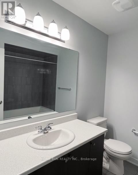 352 CROSSWAY TERRACE Image 23