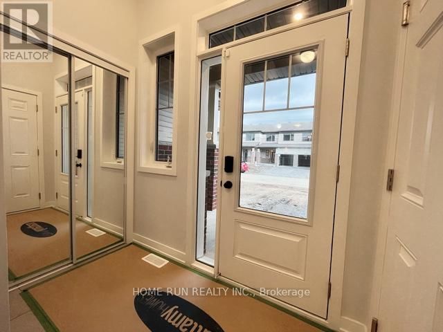 352 CROSSWAY TERRACE Image 4