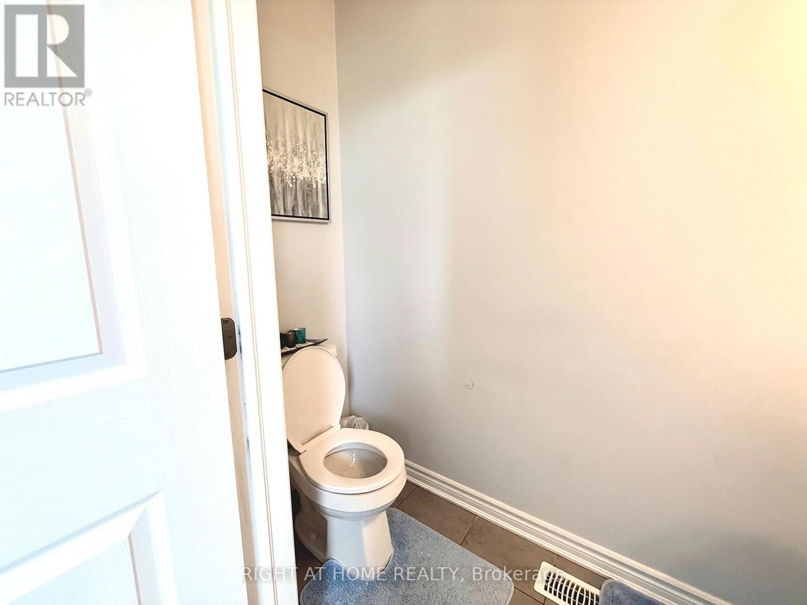 765 BRITTANIC ROAD Image 12