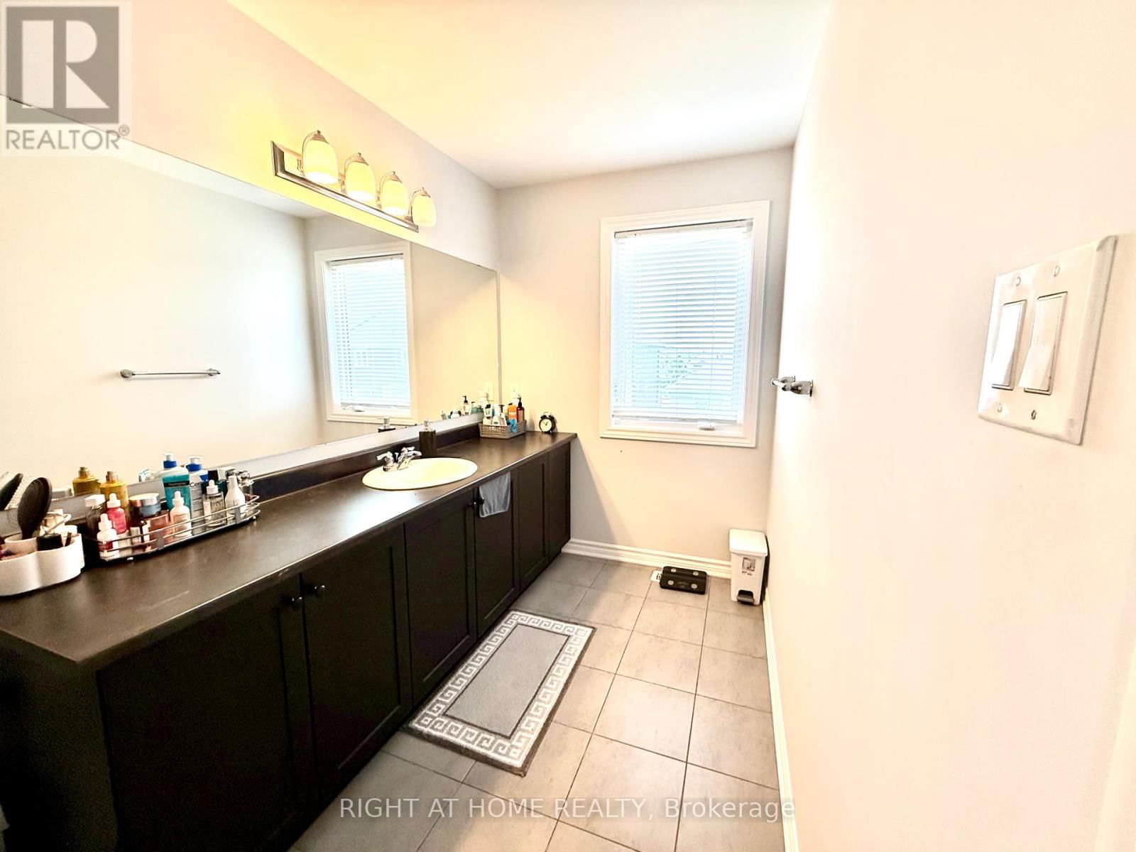 765 BRITTANIC ROAD Image 18