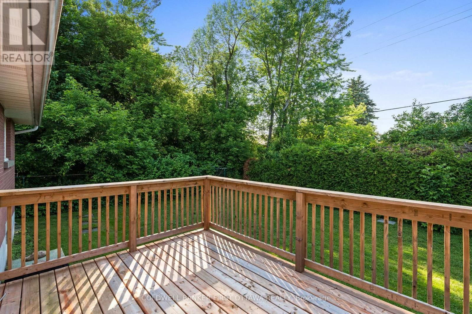 63 MEADOWLANDS DRIVE WEST Image 33