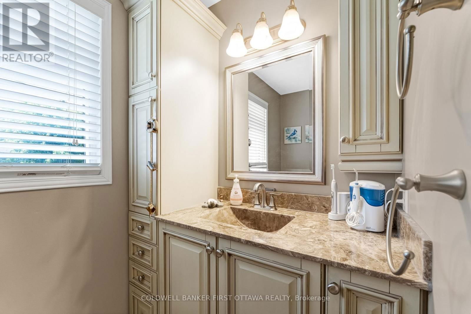 3162 LEMAY CIRCLE SOUTH Image 18