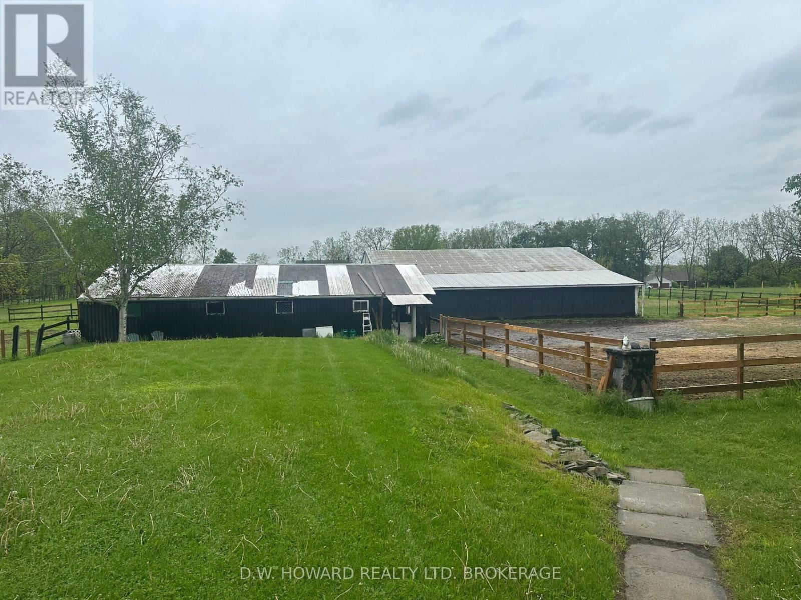 3276 BERTIE STREET Image 2
