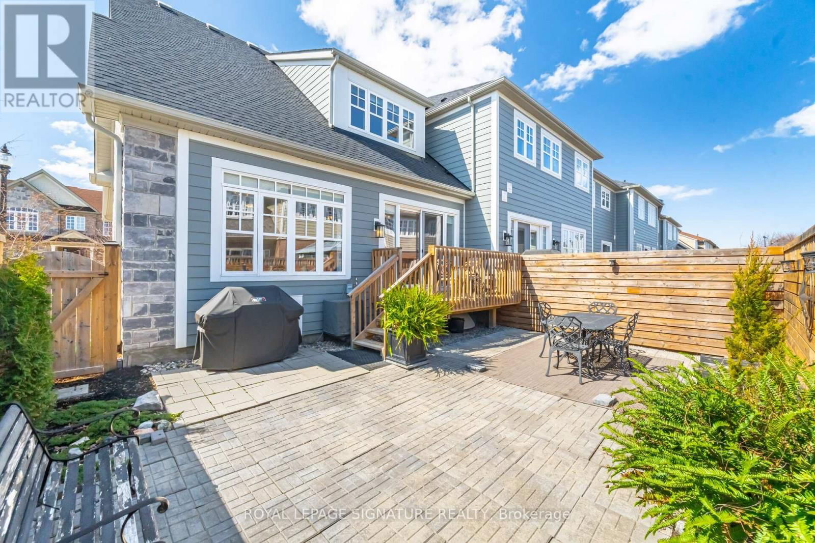 47 WINDSOR CIRCLE Image 48