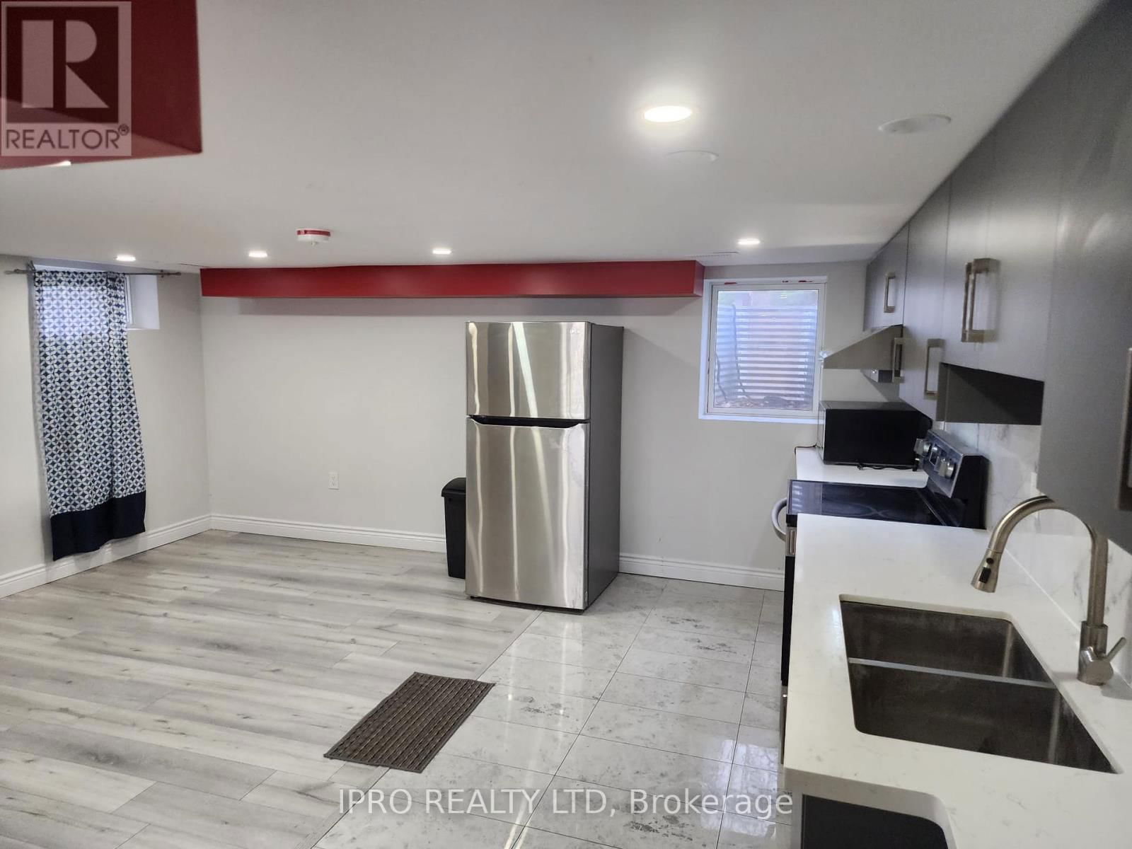 153 WOODHAVEN ROAD Image 3