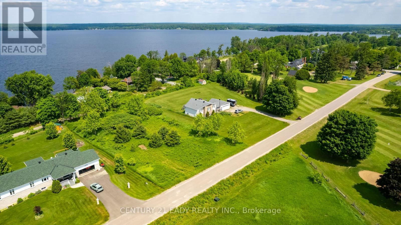 50 SPINDLE DRIFT ROAD Image 42