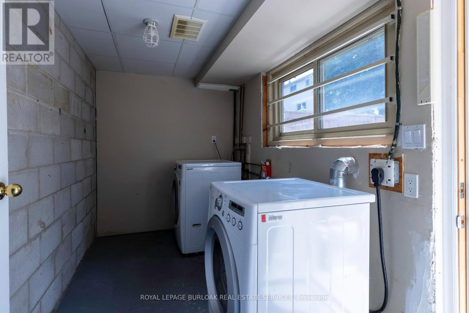 16 - 125 BONAVENTURE DRIVE Image 12