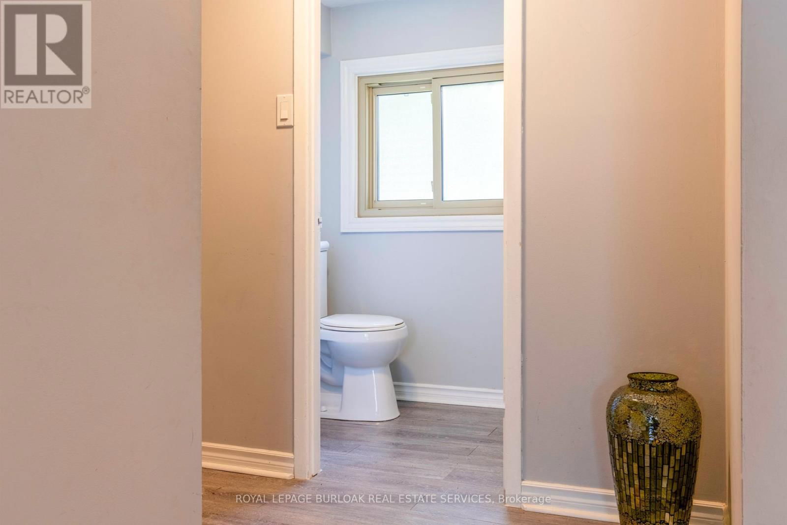 16 - 125 BONAVENTURE DRIVE Image 7