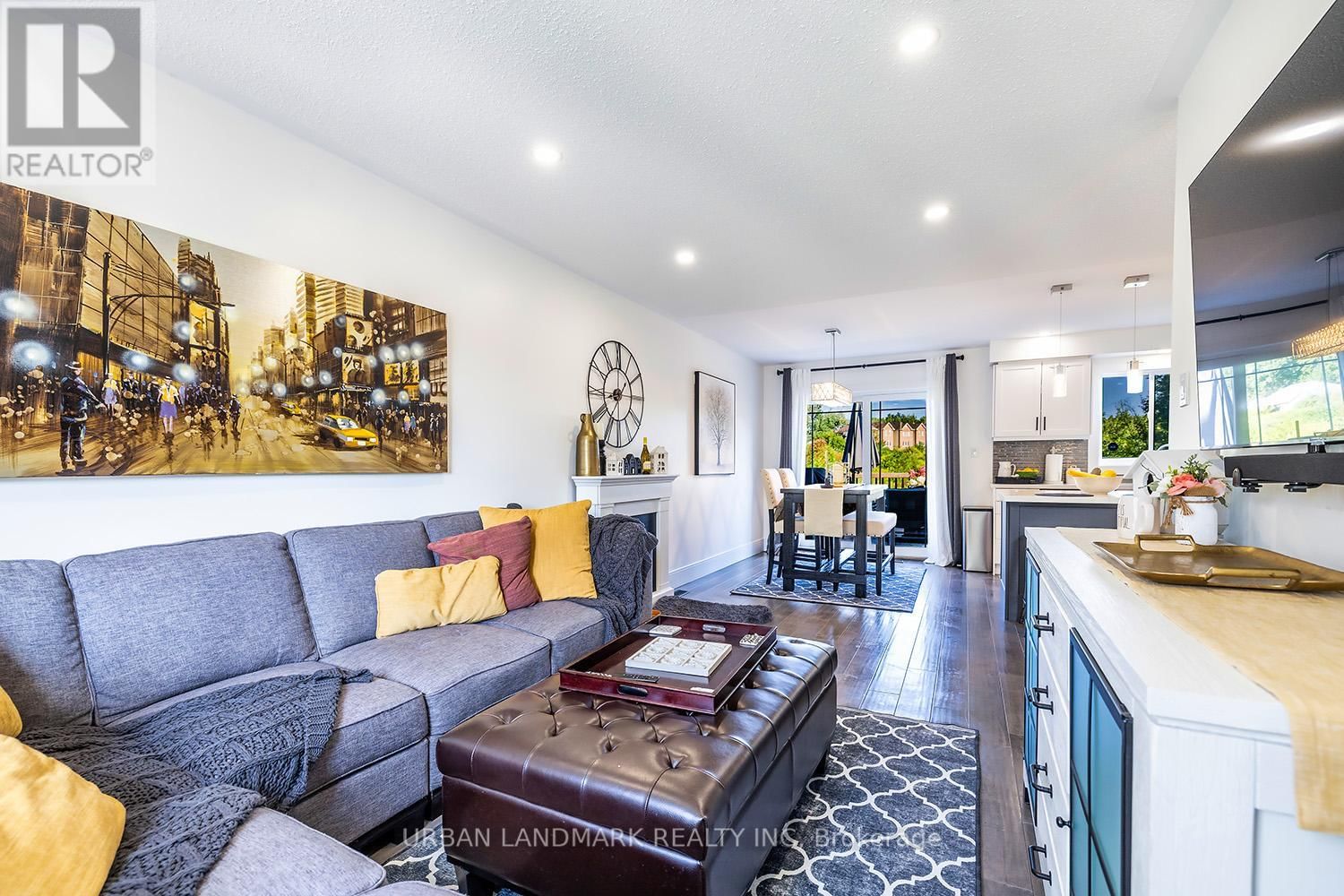 26 BROOKSIDE STREET Image 11