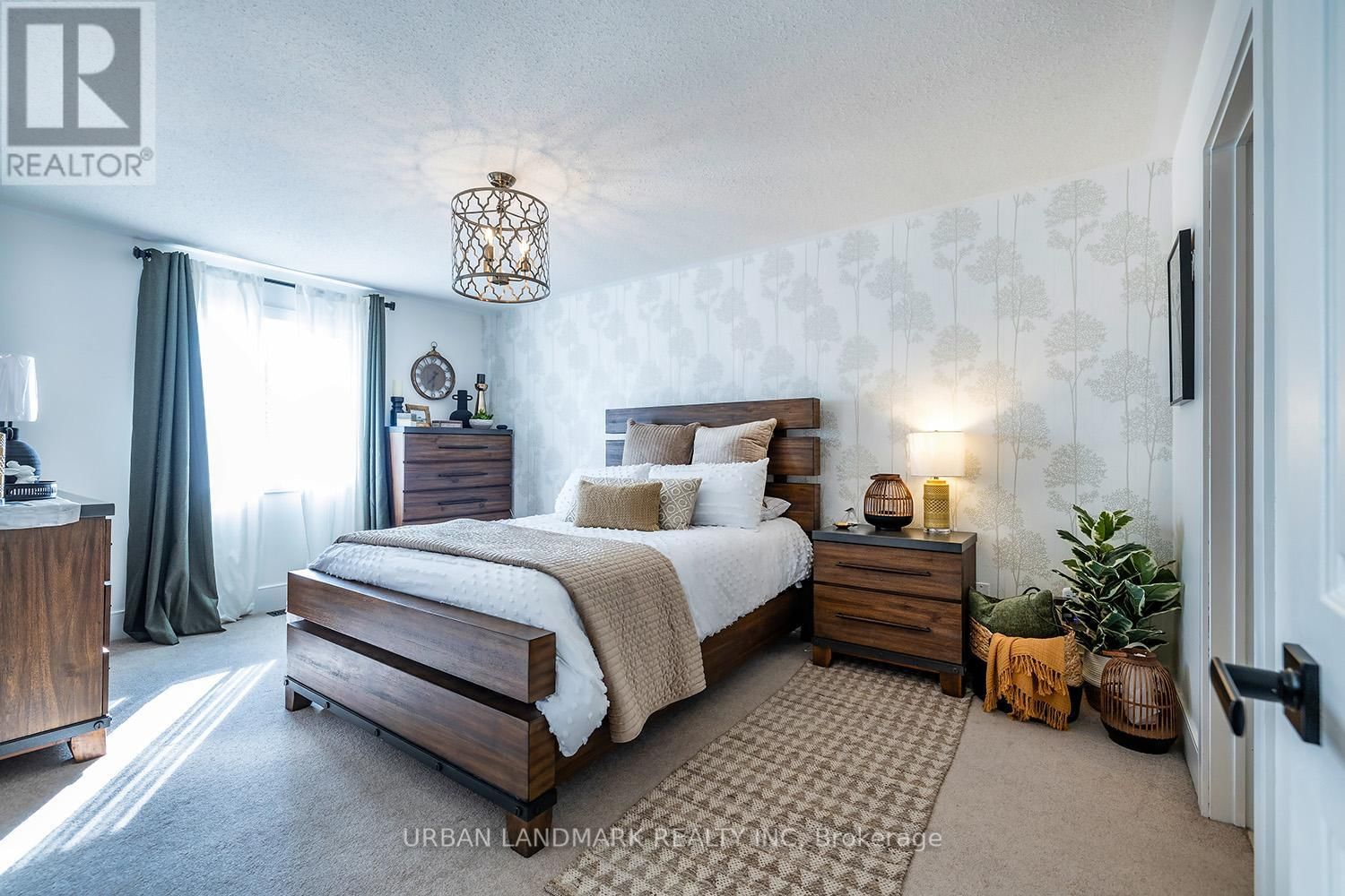26 BROOKSIDE STREET Image 16