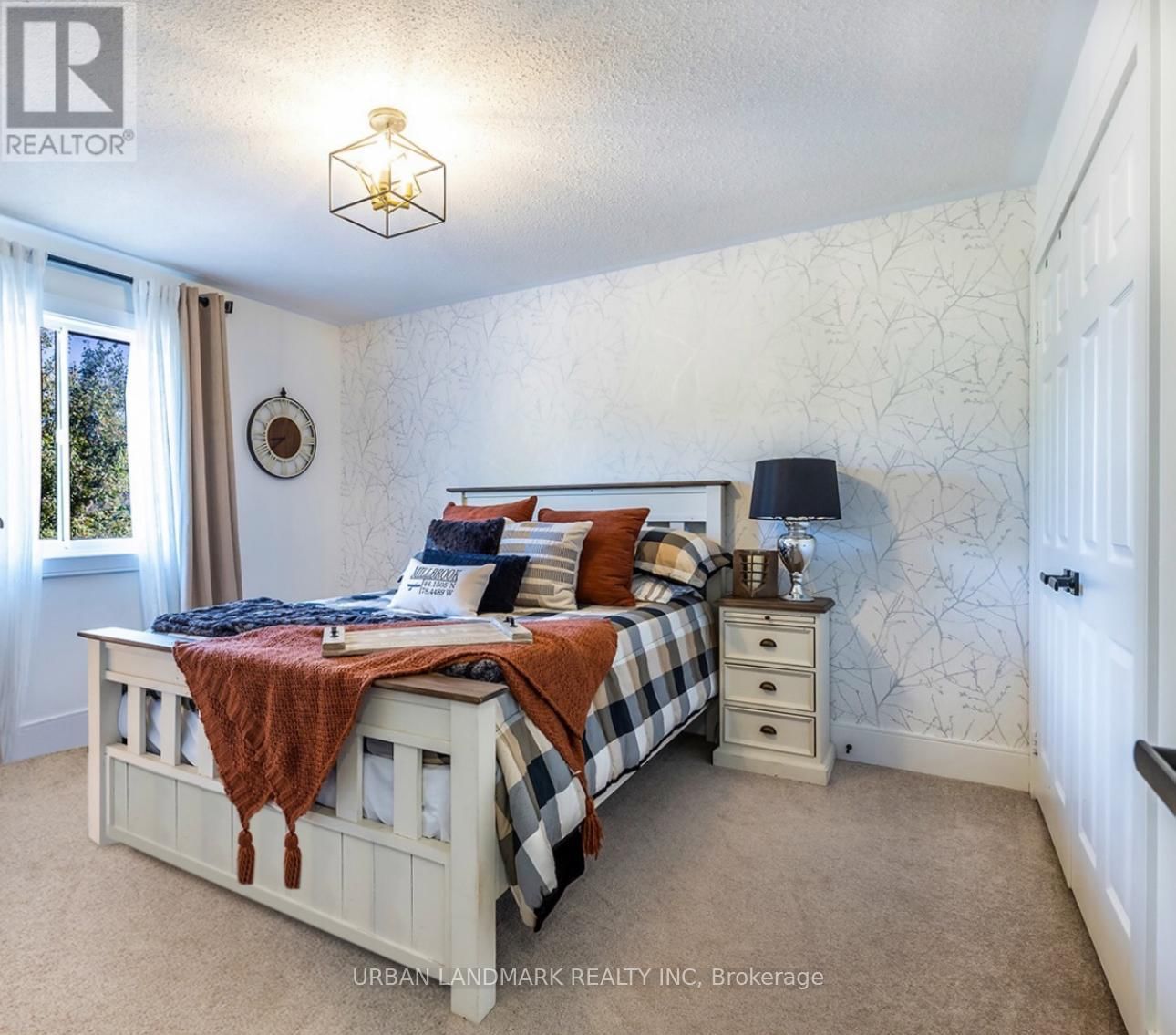 26 BROOKSIDE STREET Image 20