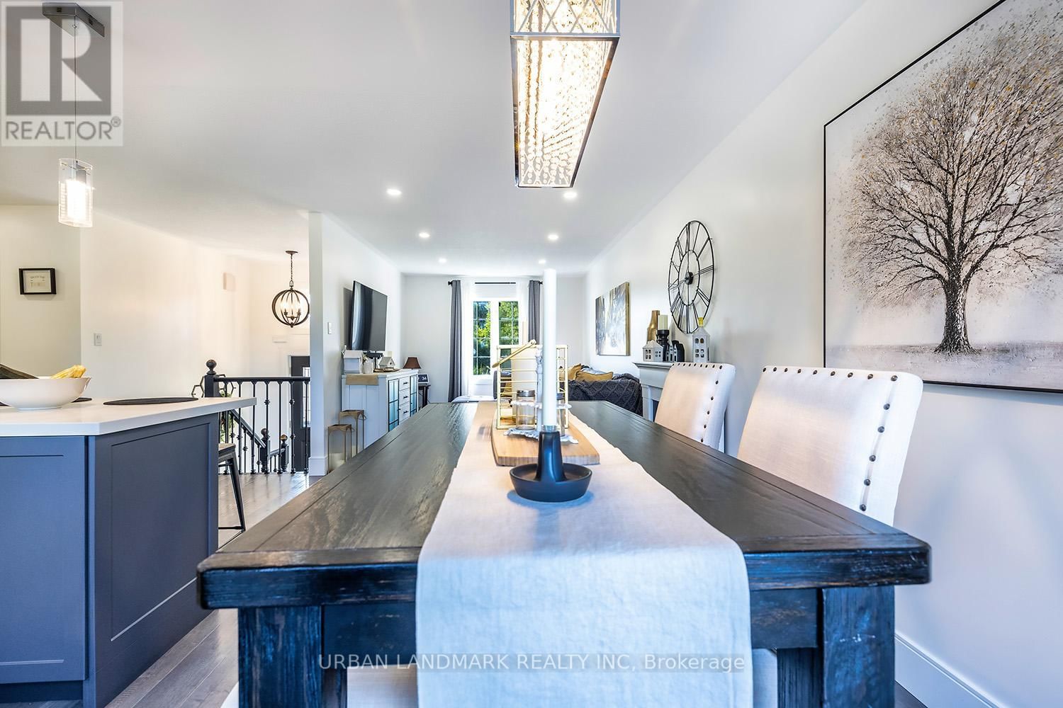 26 BROOKSIDE STREET Image 9