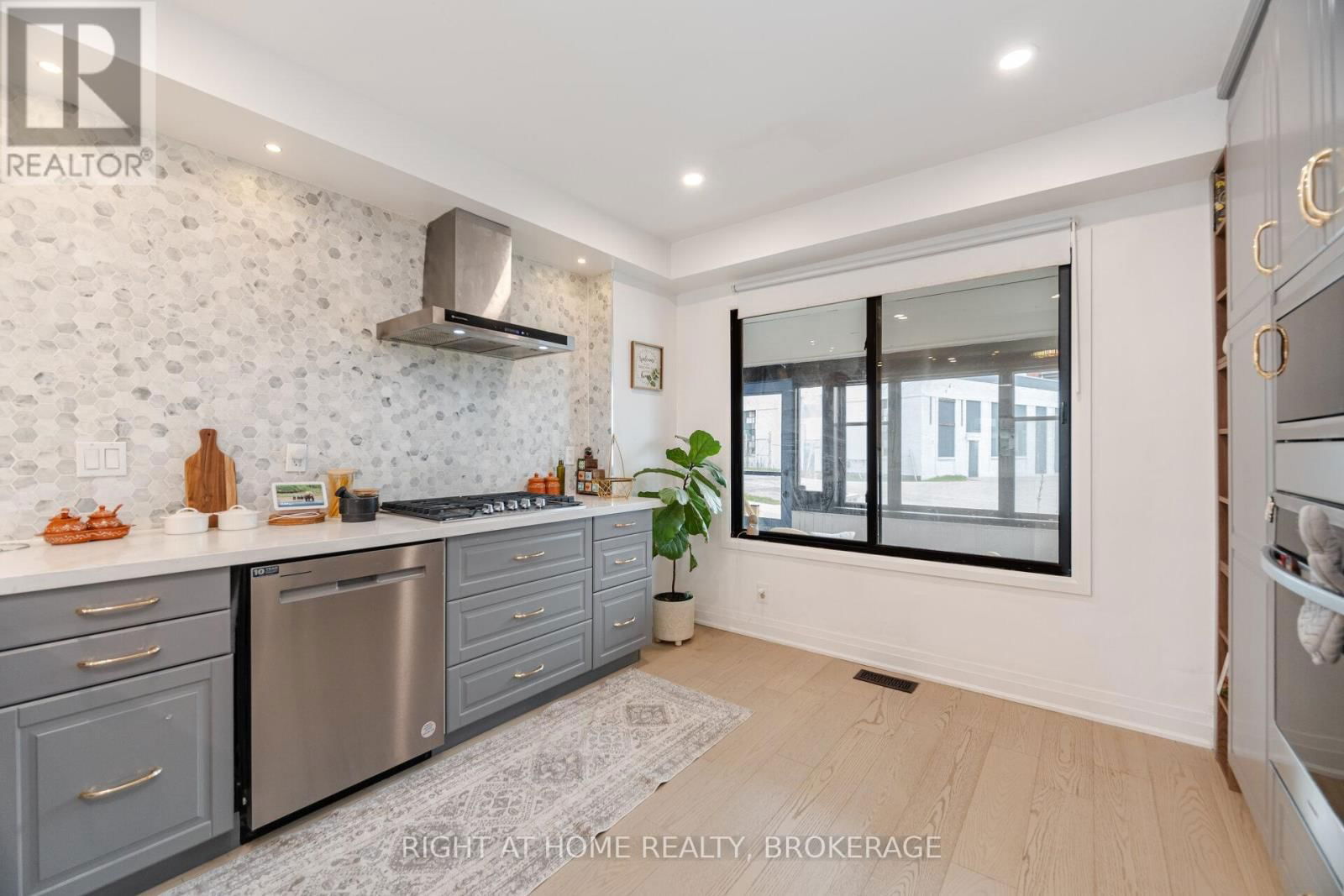 86 GLASGOW STREET Image 10