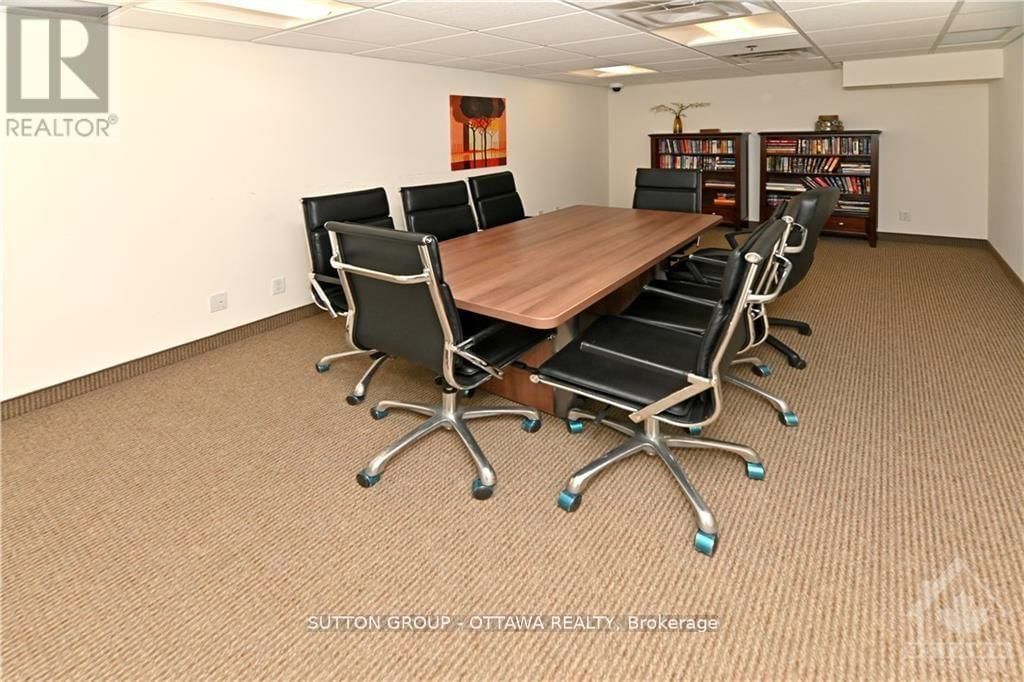 706 - 242 RIDEAU STREET Image 11