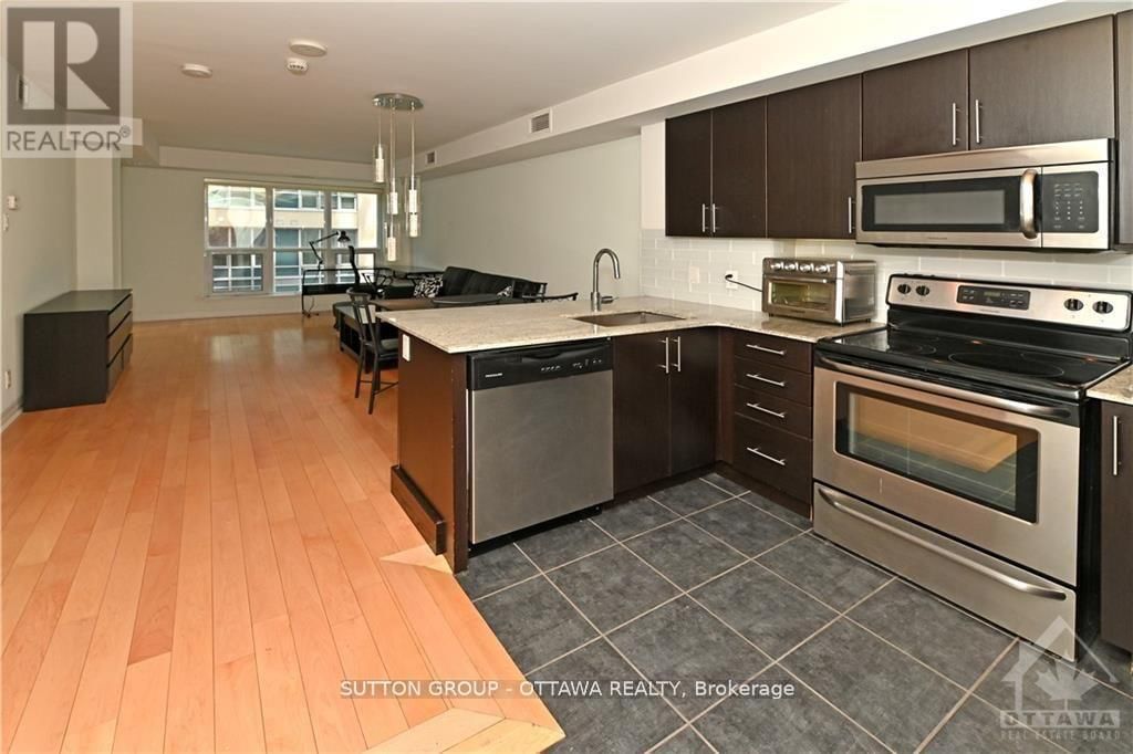 706 - 242 RIDEAU STREET Image 25