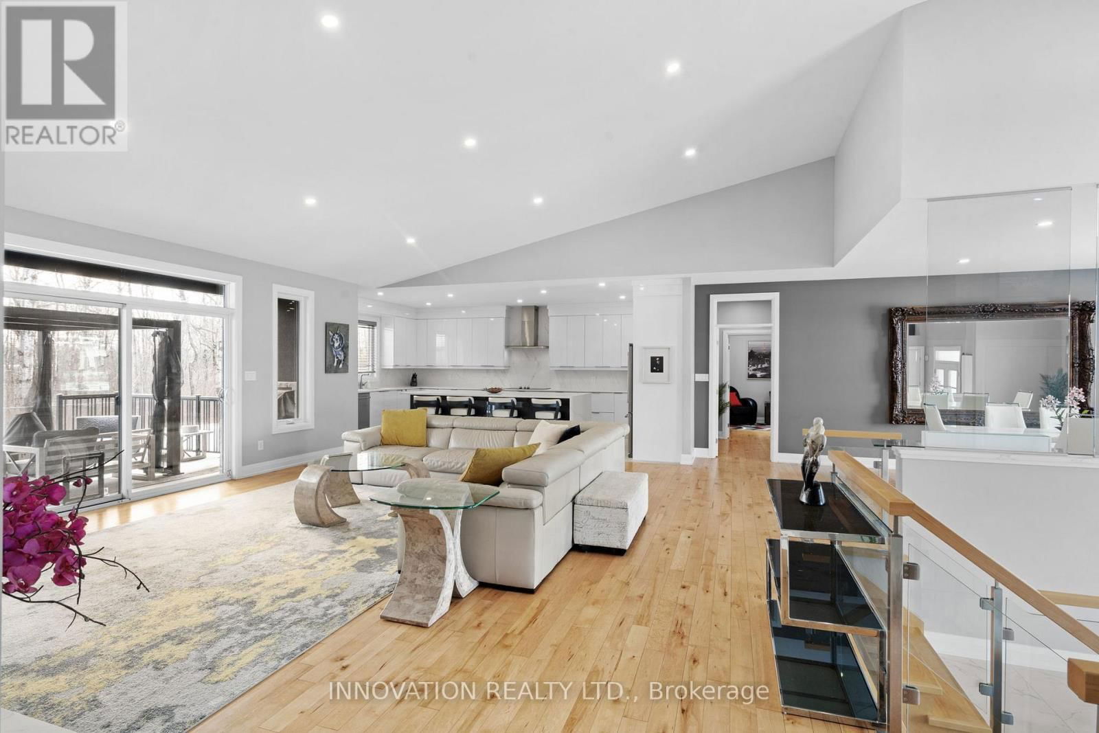 651 BALLYCASTLE CRESCENT Image 10