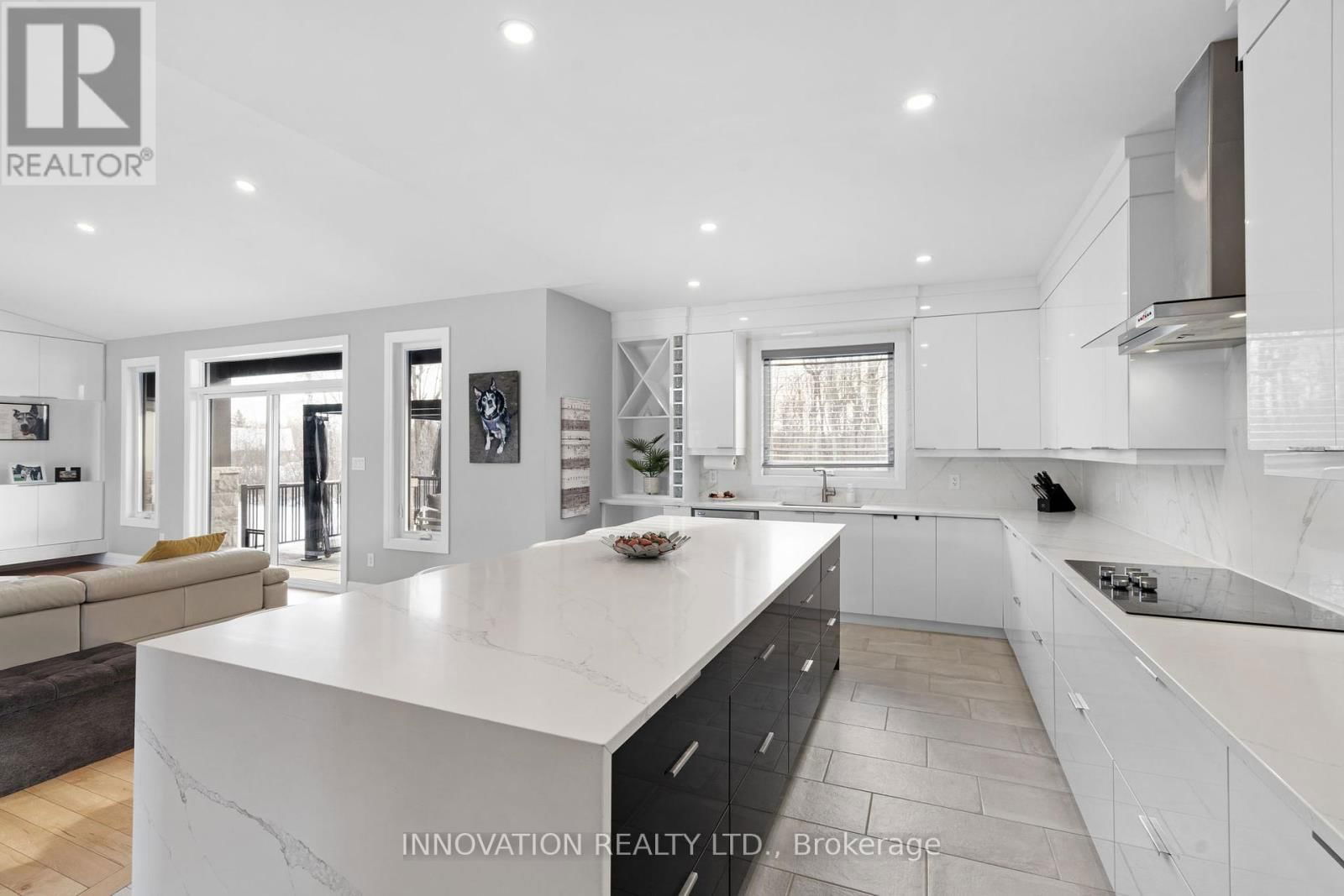 651 BALLYCASTLE CRESCENT Image 21