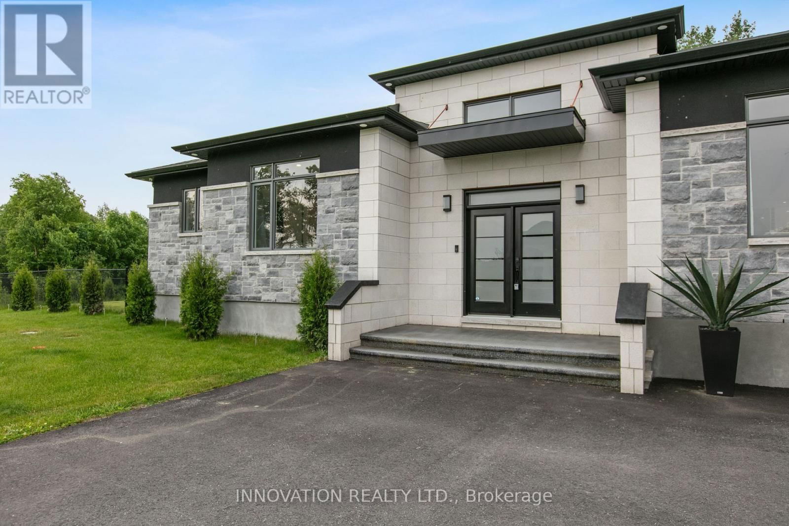651 BALLYCASTLE CRESCENT Image 7