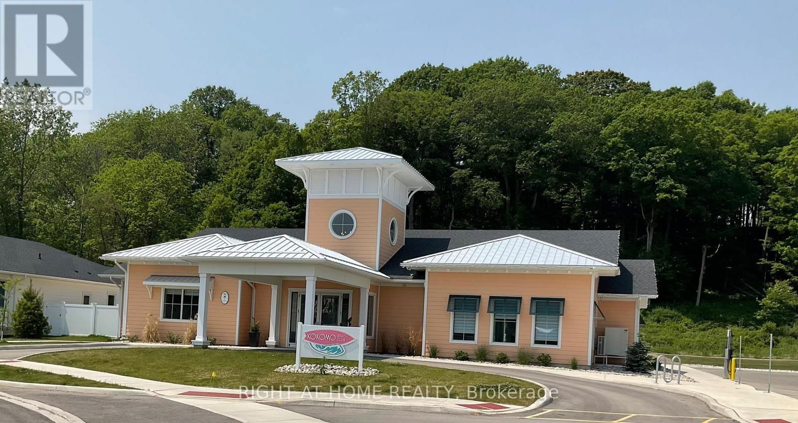 211 - 100 THE PROMENADE ROAD Image 29