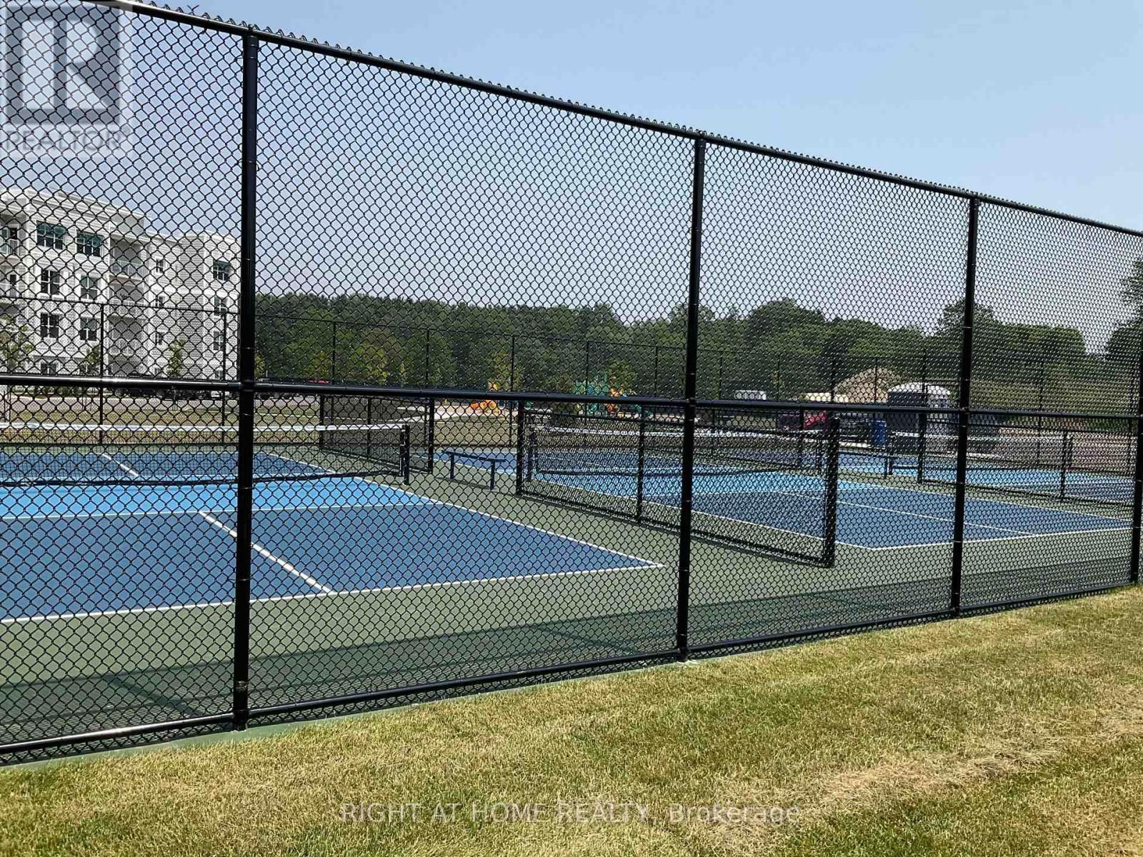 211 - 100 THE PROMENADE ROAD Image 33
