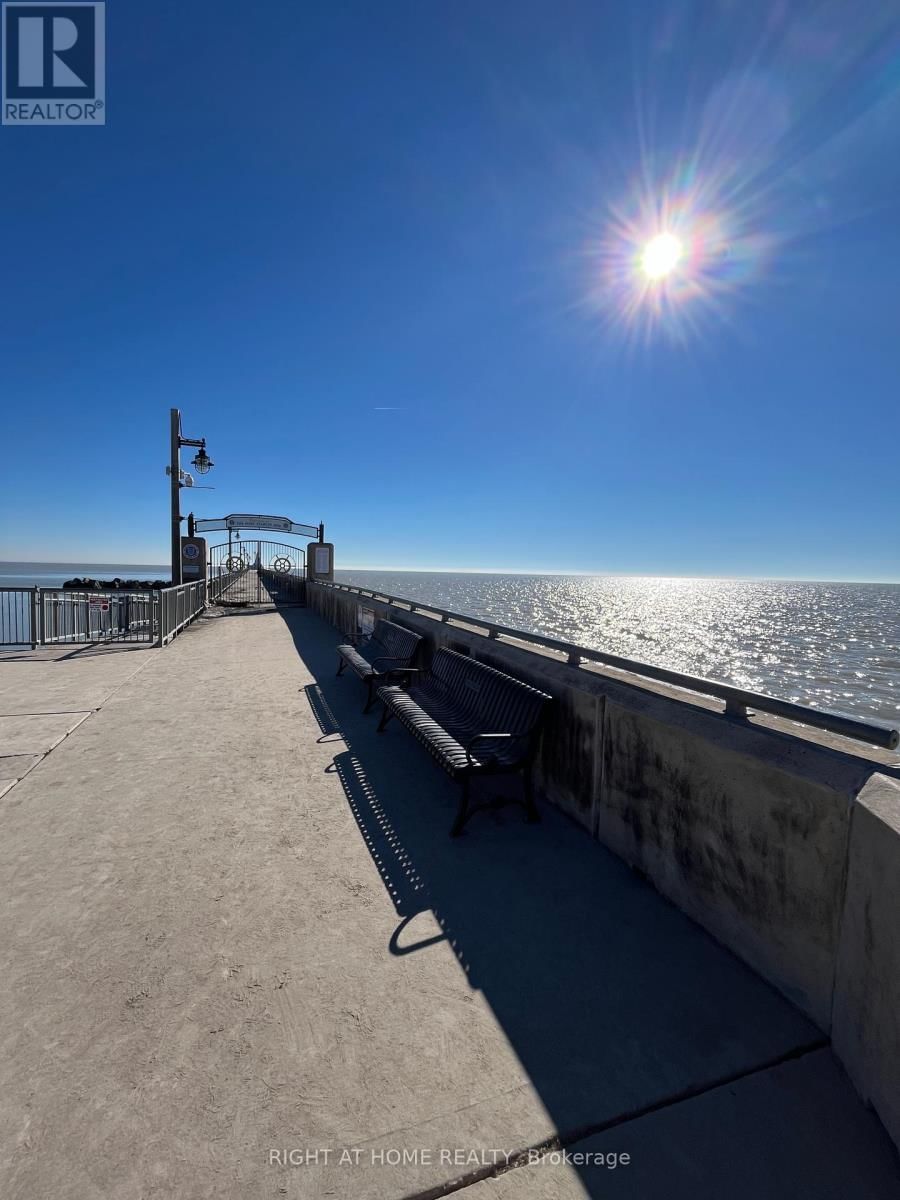 211 - 100 THE PROMENADE ROAD Image 37