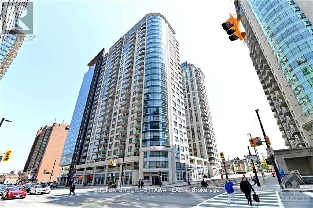 706 - 242 RIDEAU STREET Image 1