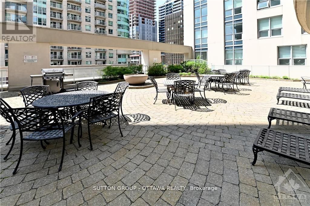 706 - 242 RIDEAU STREET Image 14