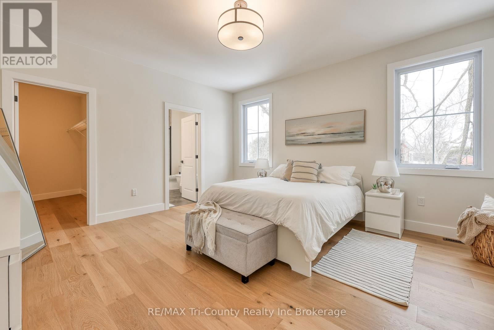 66 TALBOT STREET Image 15